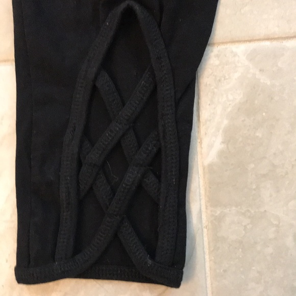 ACX Active black pants/ capri - Picture 4 of 5